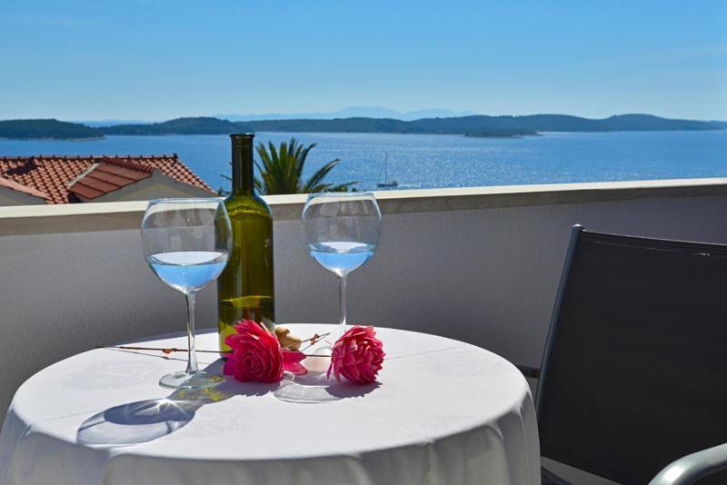 Sunset Apartments Hvar Town Exterior foto